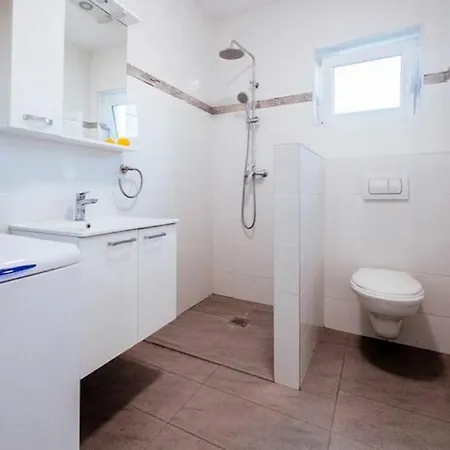 Holiday House Dulcina Privlaka (Zadar)